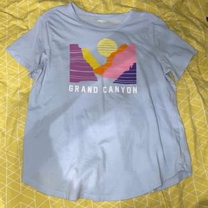 Old navy T-shirt